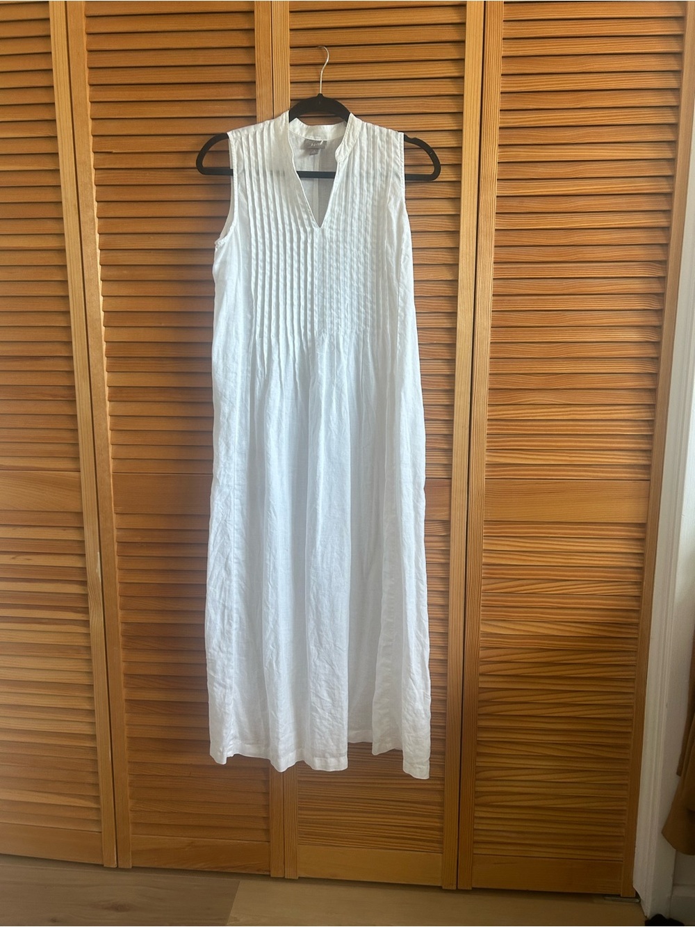J. Jill White Sleeveless Linen Pintuck Maxi Dress